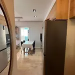 Sunny Waves Seafront Apartment Vlorë