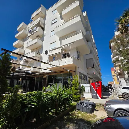 Apartment Sunny Waves Seafront Vlorë